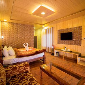 Premier Room